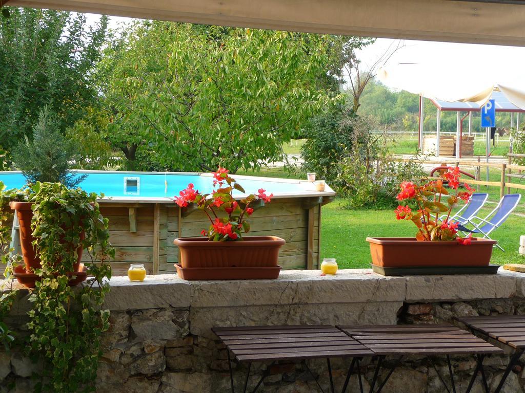 Agriturismo Borgovecchio Romans d'Isonzo Eksteriør bilde